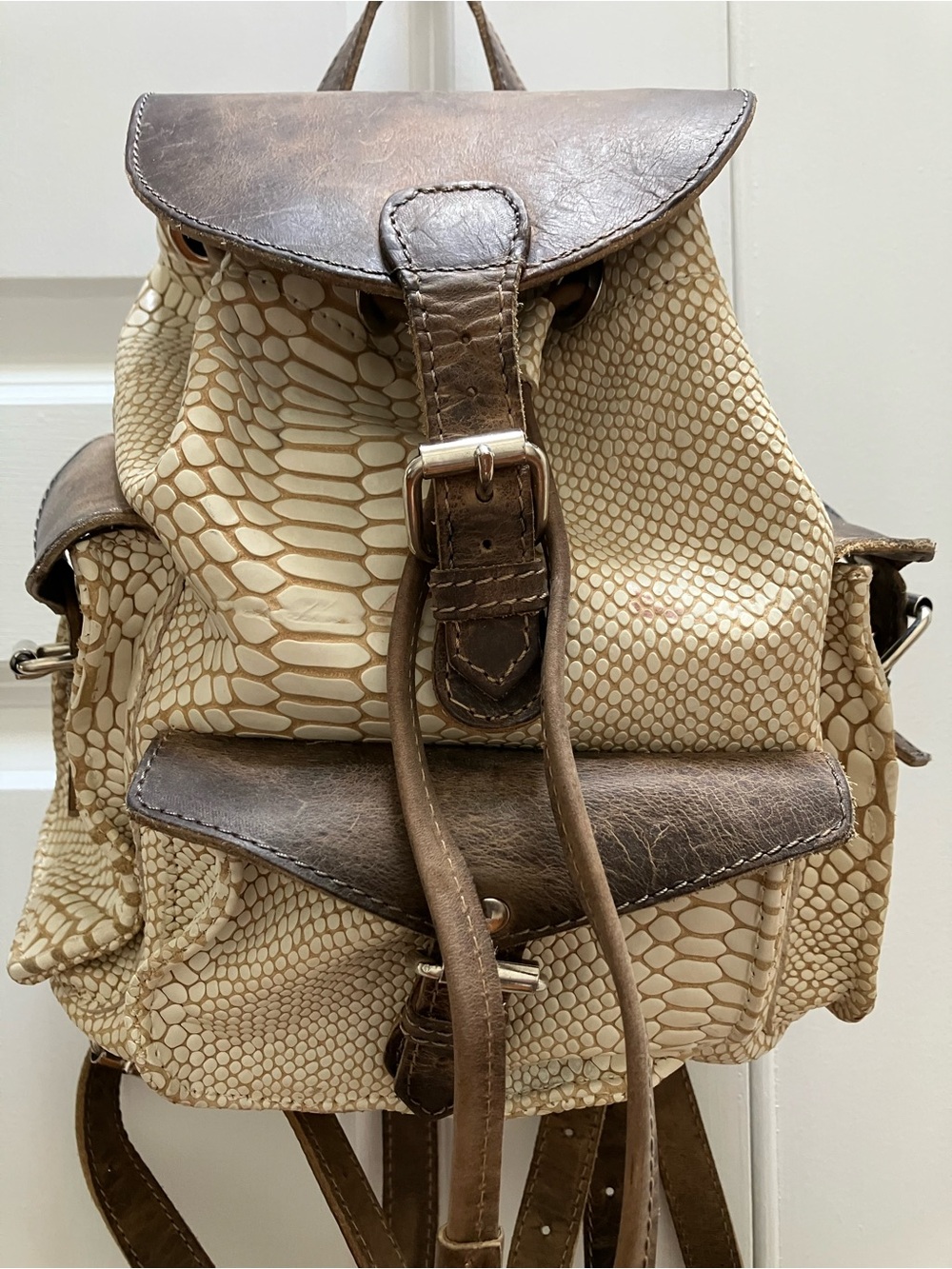 Freebird by Steven Brett Mini Backpack Leather Cream Snake Print - Picture 2 of 16